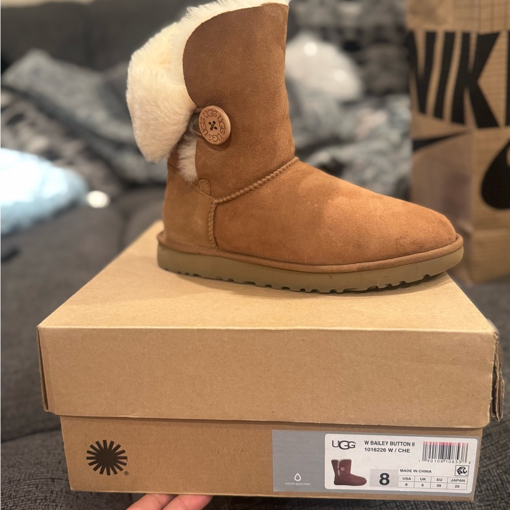 UGG Women's Bailey Button Boots - Tan